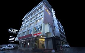 Grand Plaza Suites